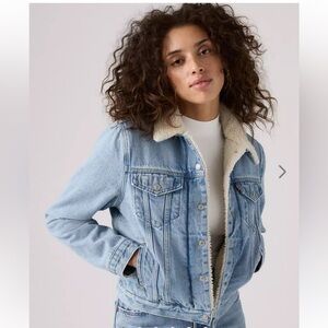 Levi’s Light Blue Denim Jacket with Sherpa Collar
